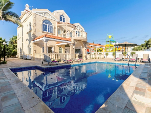 #2736 – Villa in Ayia Napa for Rent